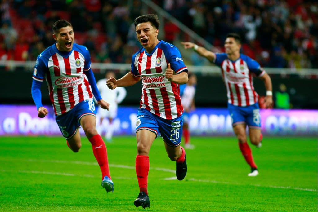 Celebración de primer gol de  Beltrán, frustrada por resultado