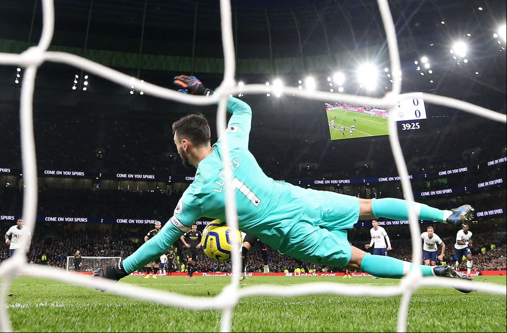 El conjuto de Guardiola ve la derrota ante el Tottenham de Mourinho 2-0, siendo la primera vez que el City no anota en 23 partidos que lleva como visita.