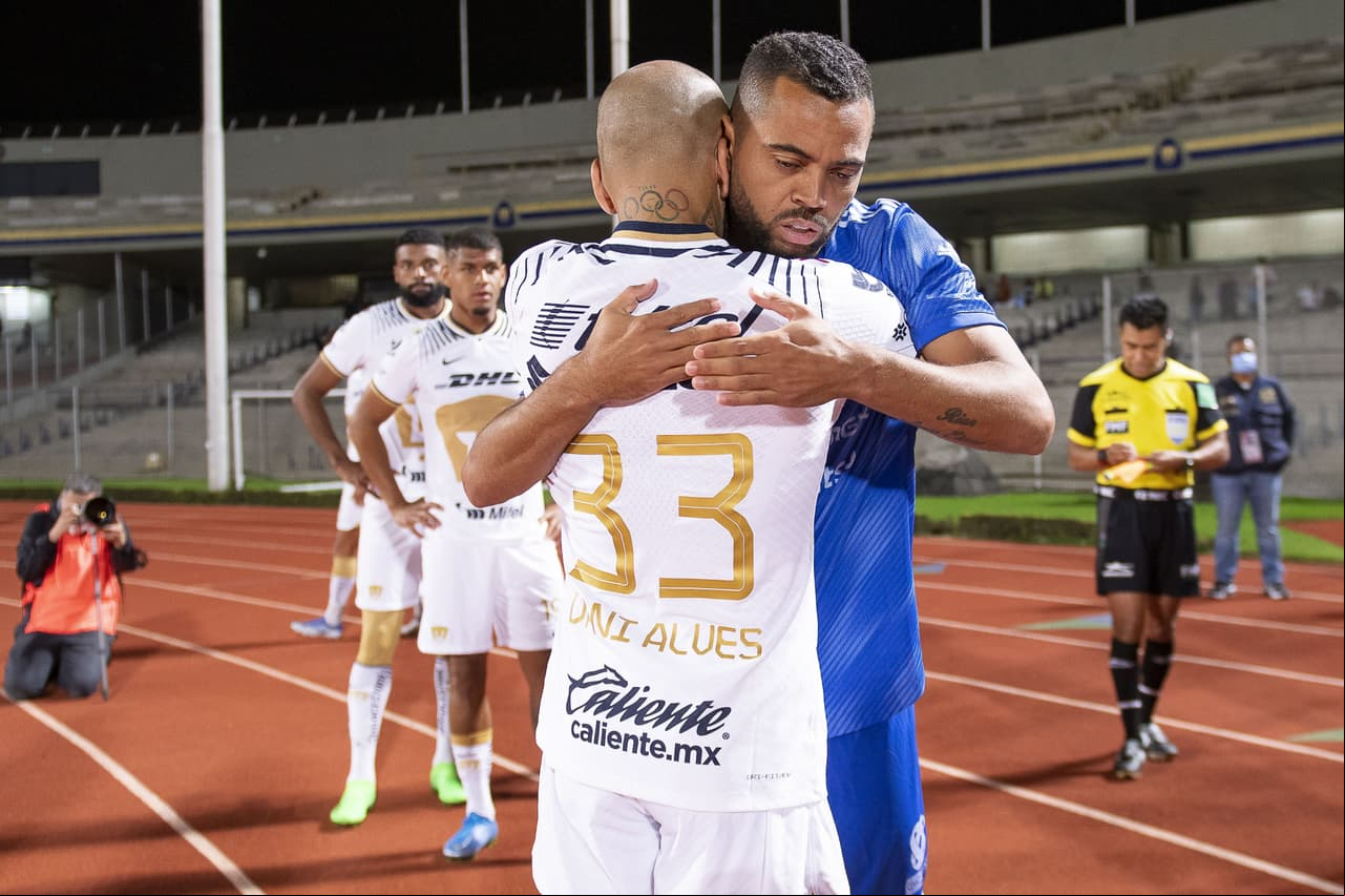 Tigres le empató sobre la hora a Pumas con gol de Gignac en partido adelantado de la Jornada 16 del Apertura 2022; Dinenno había adelantado a los universitarios.