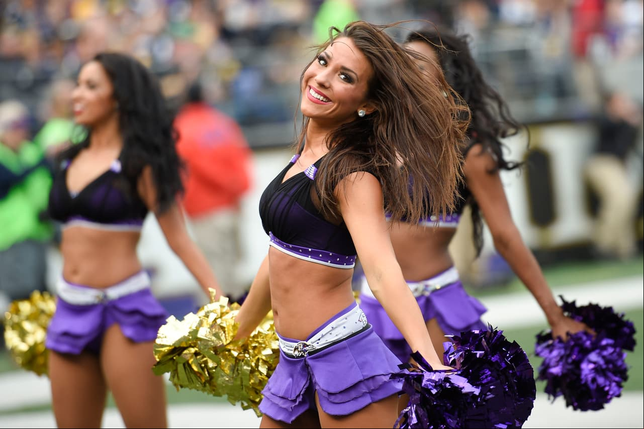 Las cheerleaders de la NFL te muestran todo su candor en la Semana 16, ¡chécalas!