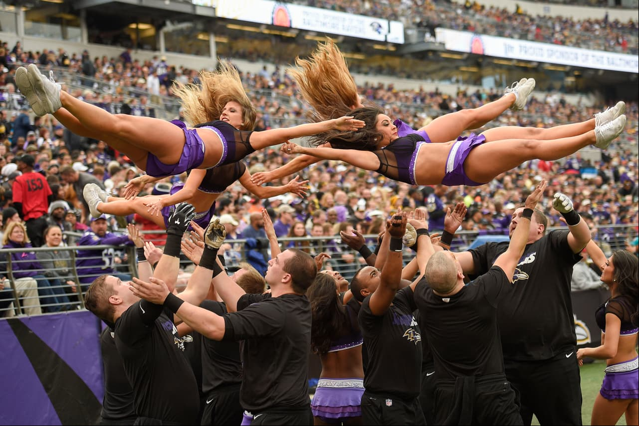 Las cheerleaders de la NFL te muestran todo su candor en la Semana 16, ¡chécalas!