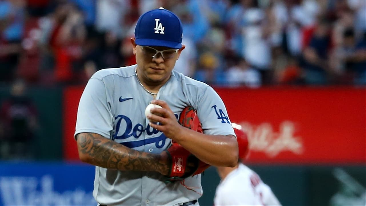 Julio Urías entró a la lista de lesionados de Los Angeles Dodgers.