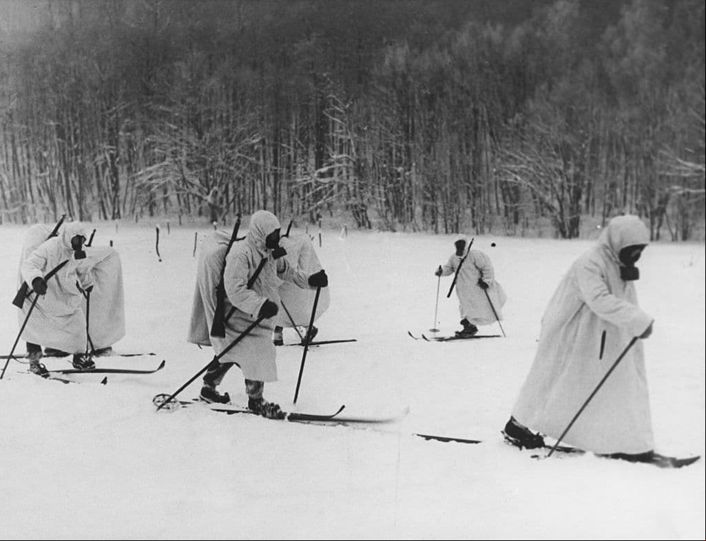 La invasión de Finlandia por parte de la Unión Soviética, provocó que los Juegos Olímpicos de Helsinki fueran cancelados definitivamente.