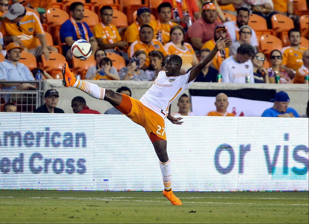 Boniek seguirá en Houston Dynamo, club al que llegó en 2012.