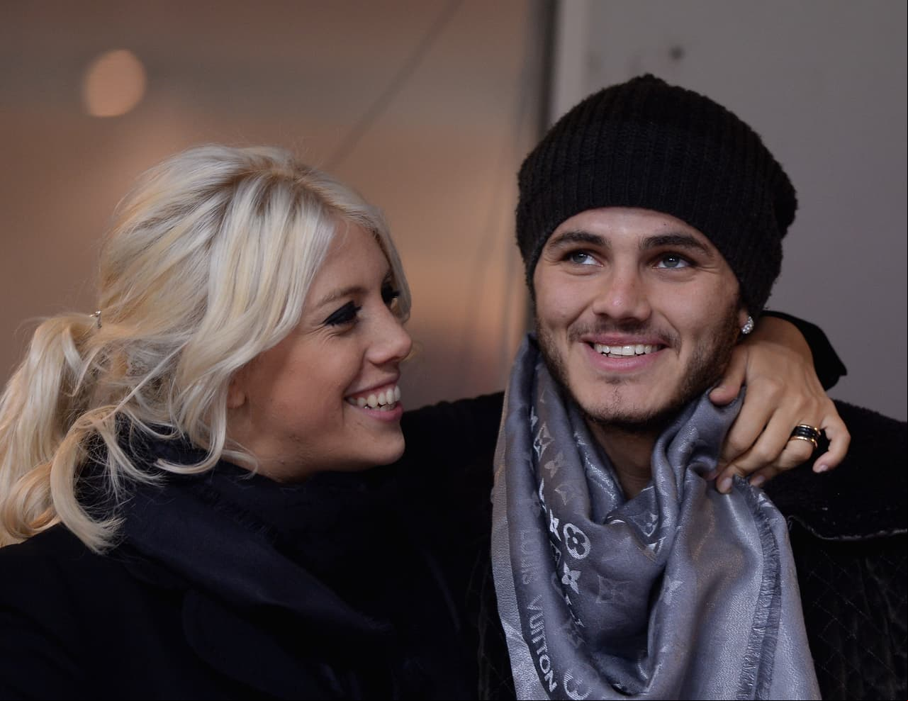 Así es como se vive un nuevo capítulo en la relación de Wanda Nara y Mauro Icardi, el goleador de Inter de Milán que está en boca de su excompañero Maxi López, con quien protagoniza esa novela.
