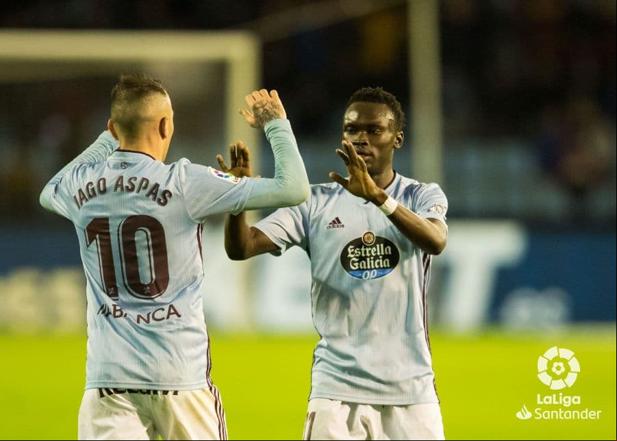 El Celta de Vigo vino de atrás para sacar los tres puntos sobre el Sevilla que fue al frente muy pronto pero terminó cayendo 2-1 con goles de Aspas y Sisto.