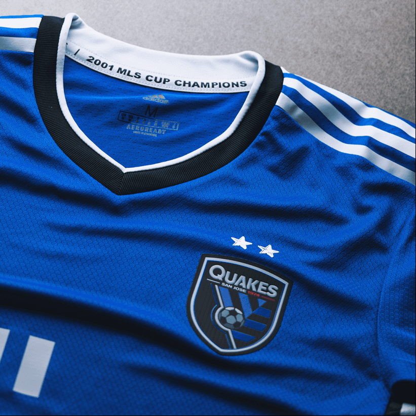 El modelo se asemeja al que el equipo usó entre 2000 y 2002, época en la que ganó su primera MLS Cup.