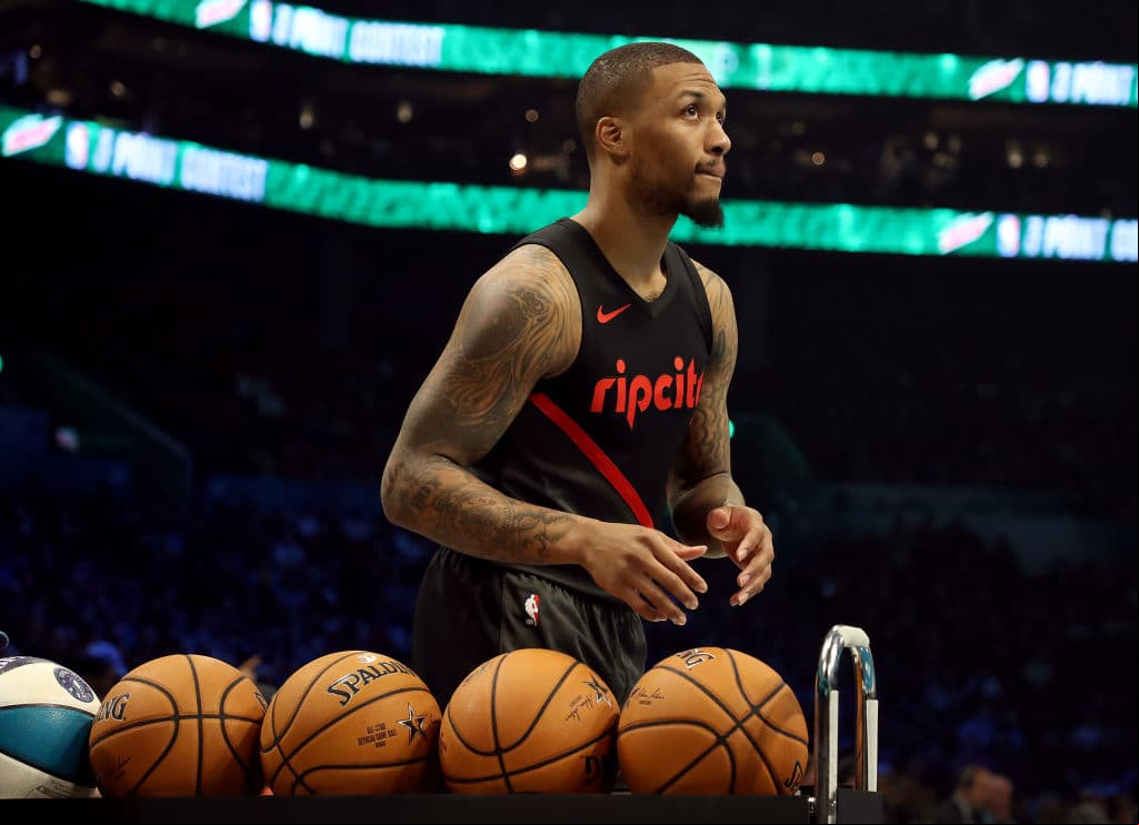 Entre tanto, Damian Lillard de los Portland Trail Blazers también quedó eliminado en Primera Ronda con 17 puntos.