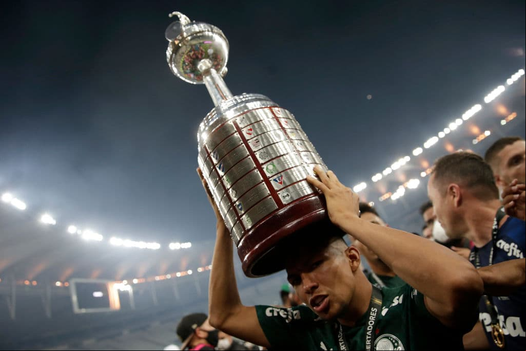 Las postales de la coronación del Palmeiras en la Libertadores | Un gol de último minuto catapultó al ‘Verdao’ al Mundial de Clubes que tendrá lugar en Catar.