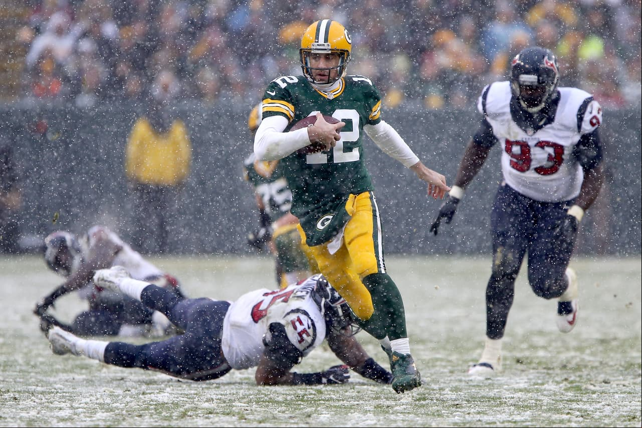 Fue entonces cuando Rodgers dijo que confiaba que el equipo podía revertir la mala racha y colarse a los playoffs. Lo siguiente fue espeluznante. Comenzando por los Eagles, Green Bay cerró el año ganándole además a Texans, Seahawks, Bears, Vikings y Lions.
