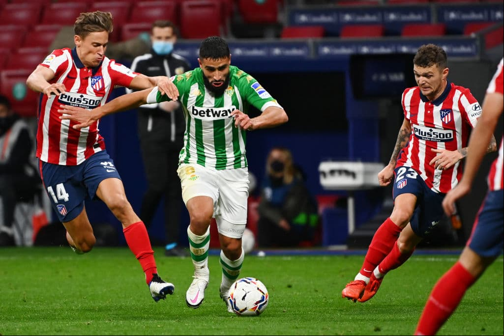 Atlético de Madrid vence al Betis en La Liga | Con goles de Llorente y Suárez, los colchoneros despacharon 2-0 a los de Pellegrini; Héctor Herrera ingresó al 46’.