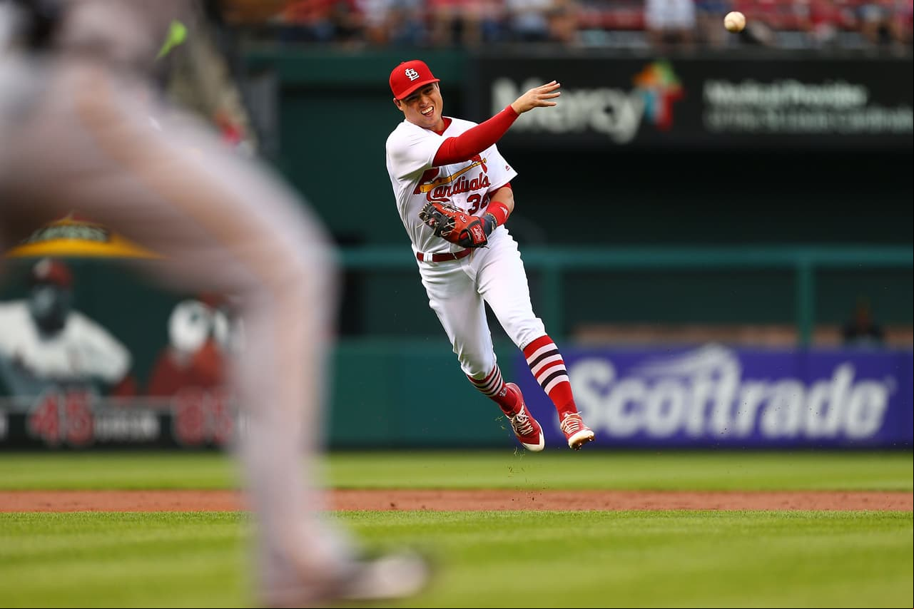 Azulejos de Toronto firman al cubano Aledmys Díaz