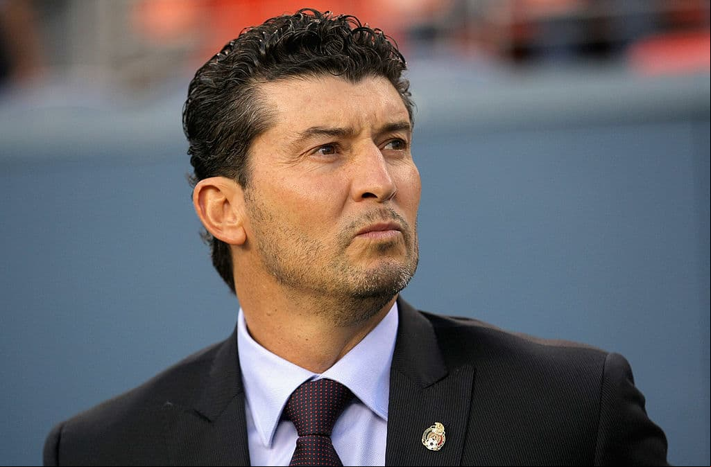 Fue en 2013, tras la derrota ante el equipo de Honduras que de la Torre concluyó su ciclo con el equipo mexicano.