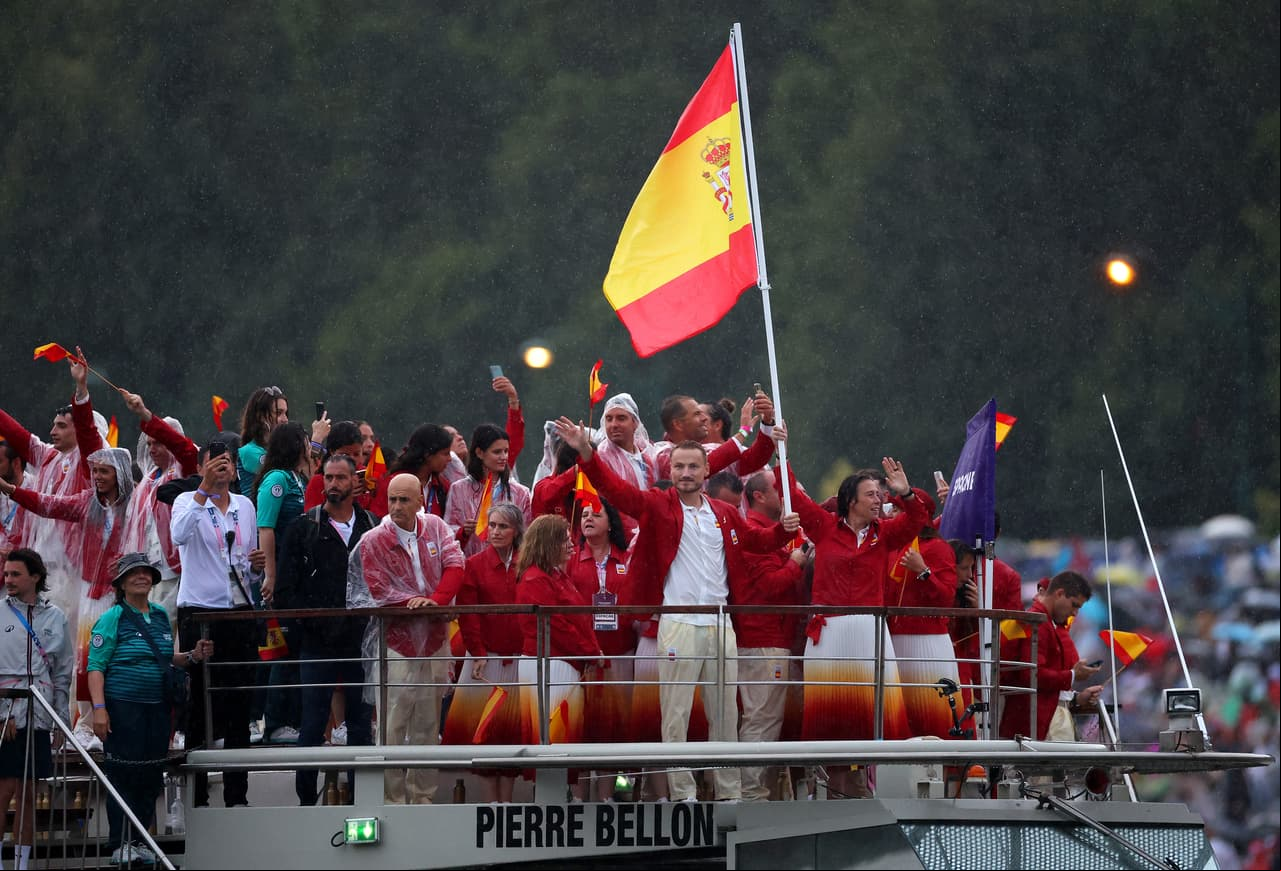 España se ha convertido en una potencia deportiva, esperan una gran cosecha, viven en un gran momento entre el futbol y el tenis, ha llegado la hora de que otras disciplinas brillen. 
<br>