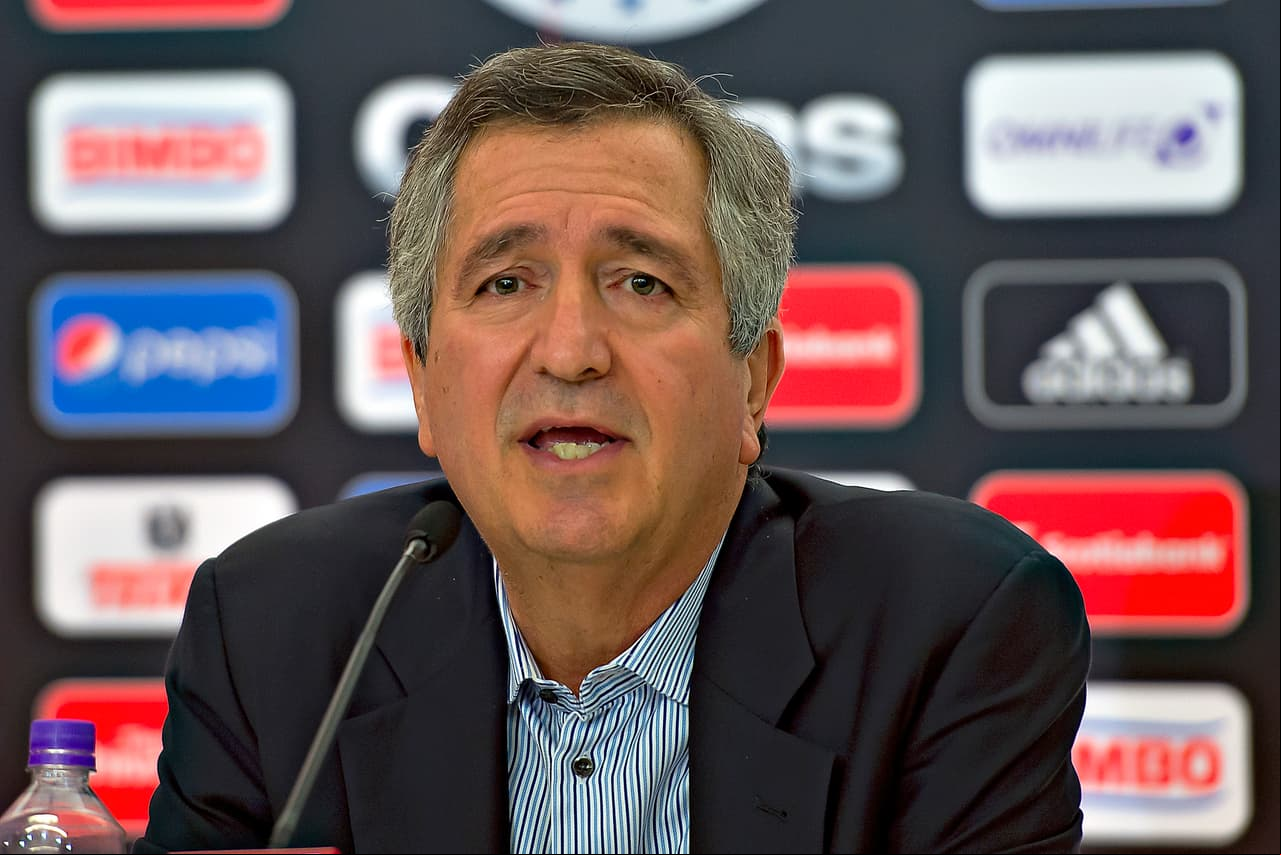 Jugadores que se ajustan al bajo presupuesto de Chivas