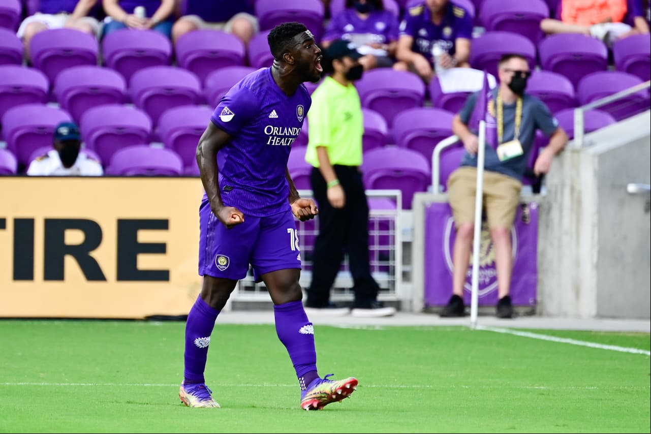 El Barnsley de la segunda división inglesa es el destino por los próximos meses de Daryl Dike, prometedor delantero de Orlando City SC y la selección de Estados Unidos.
<br>
