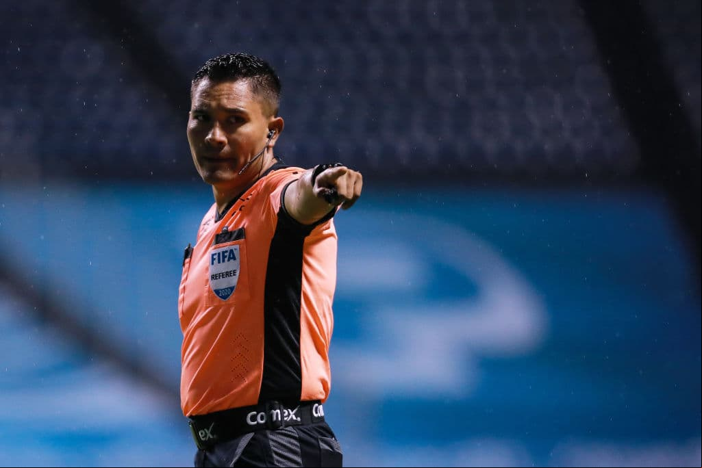 Fernando Guerrero marcó la pena máxima favorable para Pachuca.