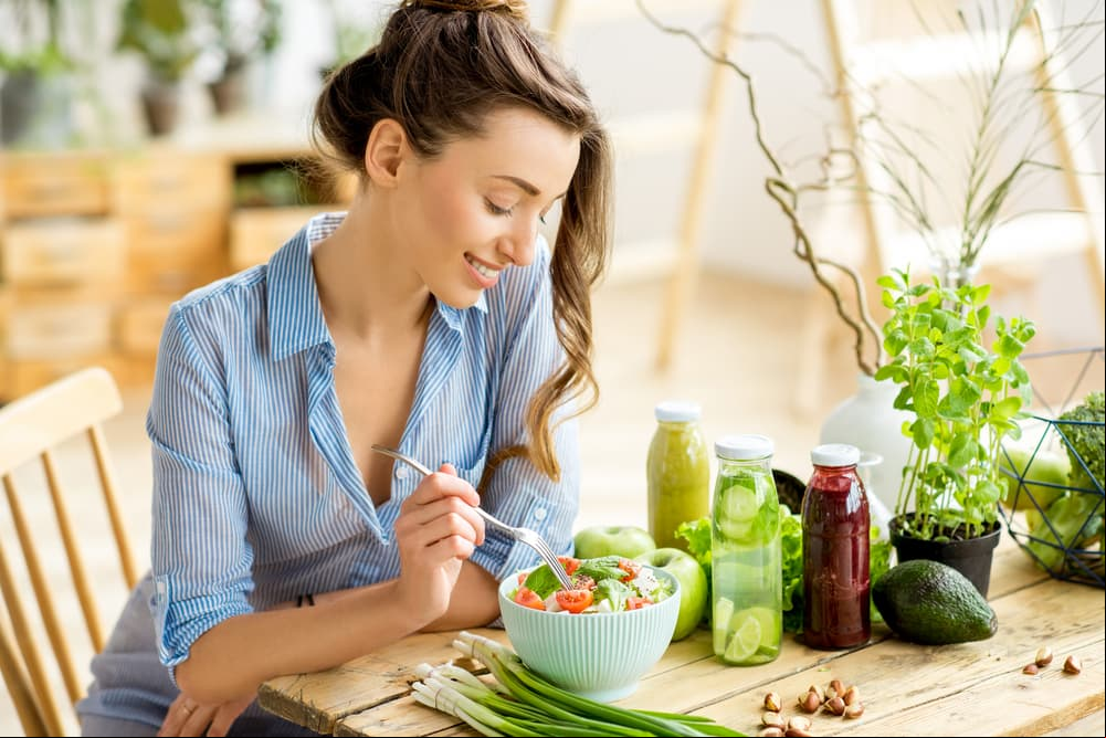 8 alimentos con "calorías negativas" que son perfectos para ayudarte a bajar de peso