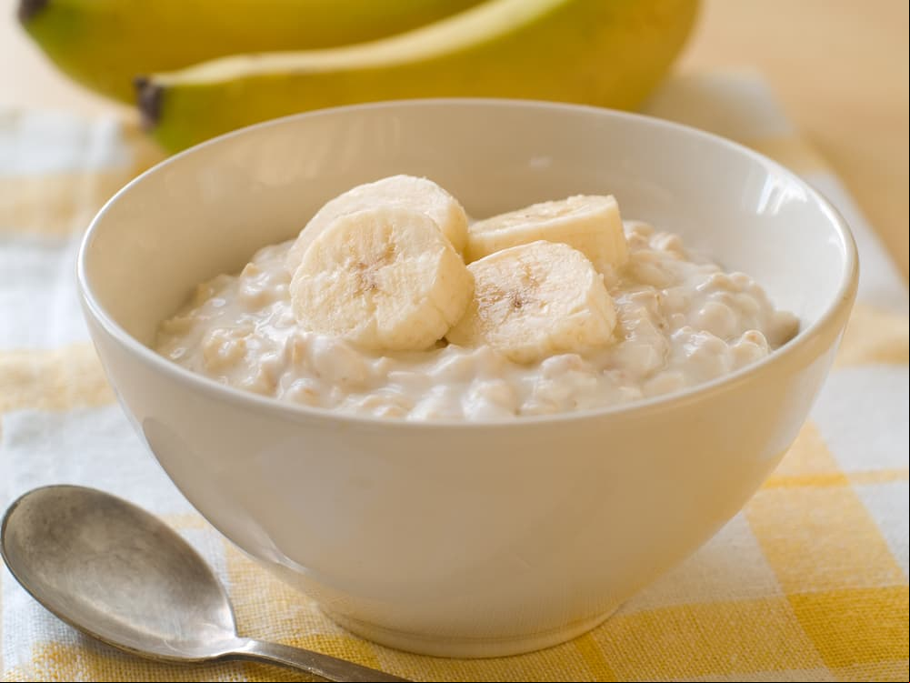 Empieza el día con estos desayunos para cuidarte de la hipertensión, una enfermedad silenciosa