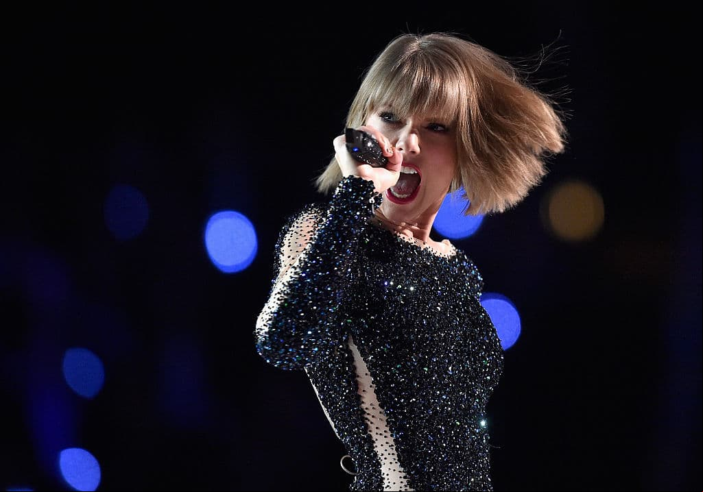 La manera en la que Taylor Swift alzó la voz contra el acoso sexual nos inspiró a todas