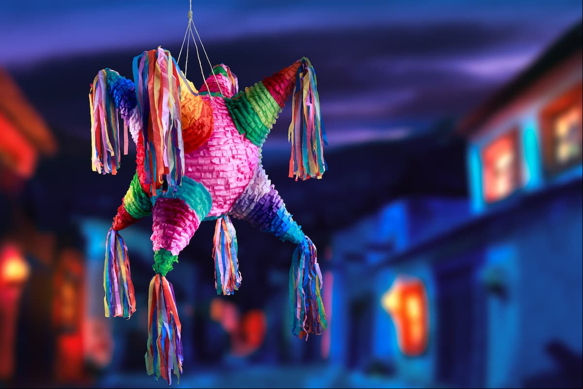 5 cosas que no pueden faltar en una tradicional posada navideña