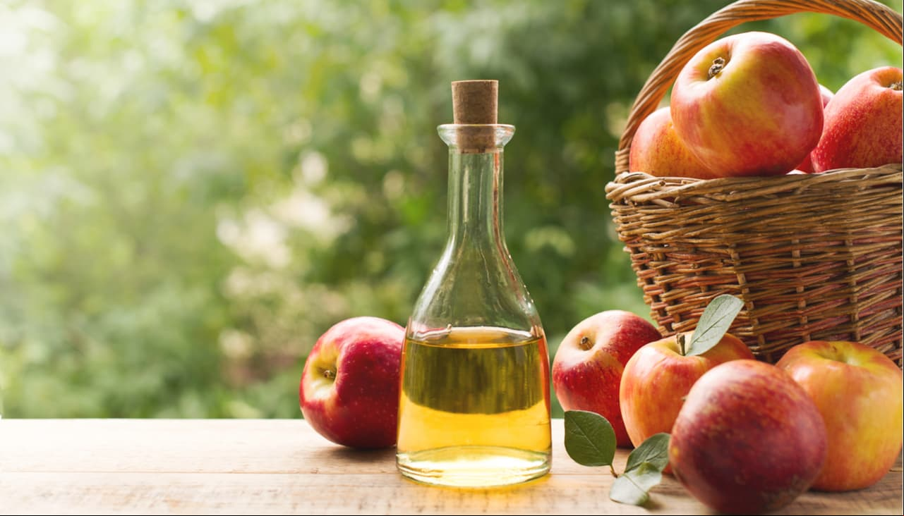 El vinagre de manzana es el nuevo rey de la belleza: 3 mascarillas para limpiar tu cutis
